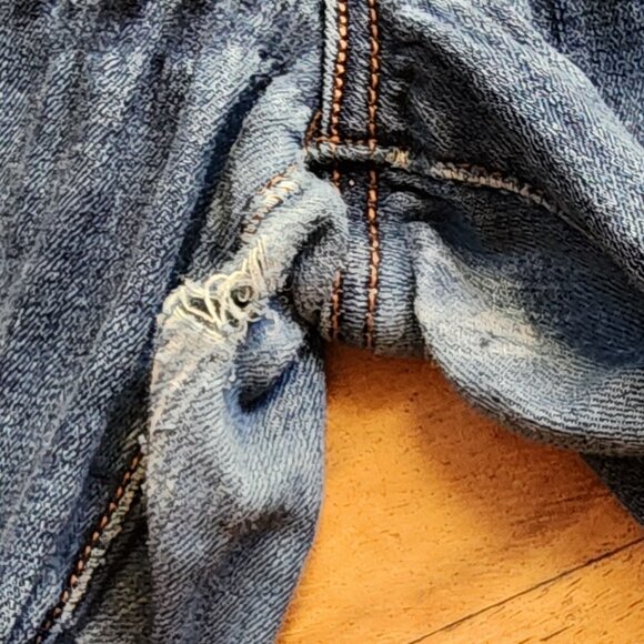 American Eagle Outfitters Medium Wash Hi-Rise Skinny Kick Jeans Size 8 - Picture 6 of 16